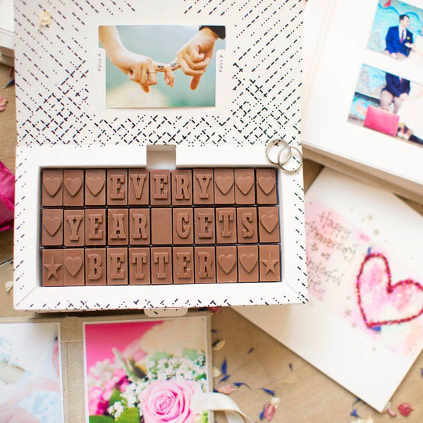 Romantic Chocolate Card - Gifts > Valentines Day > Chocolate > Personalised Chocolate > Chocolate Card Morse Toad